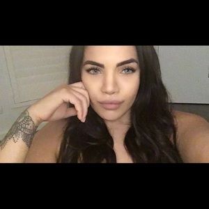 Meet your Posher, Williams